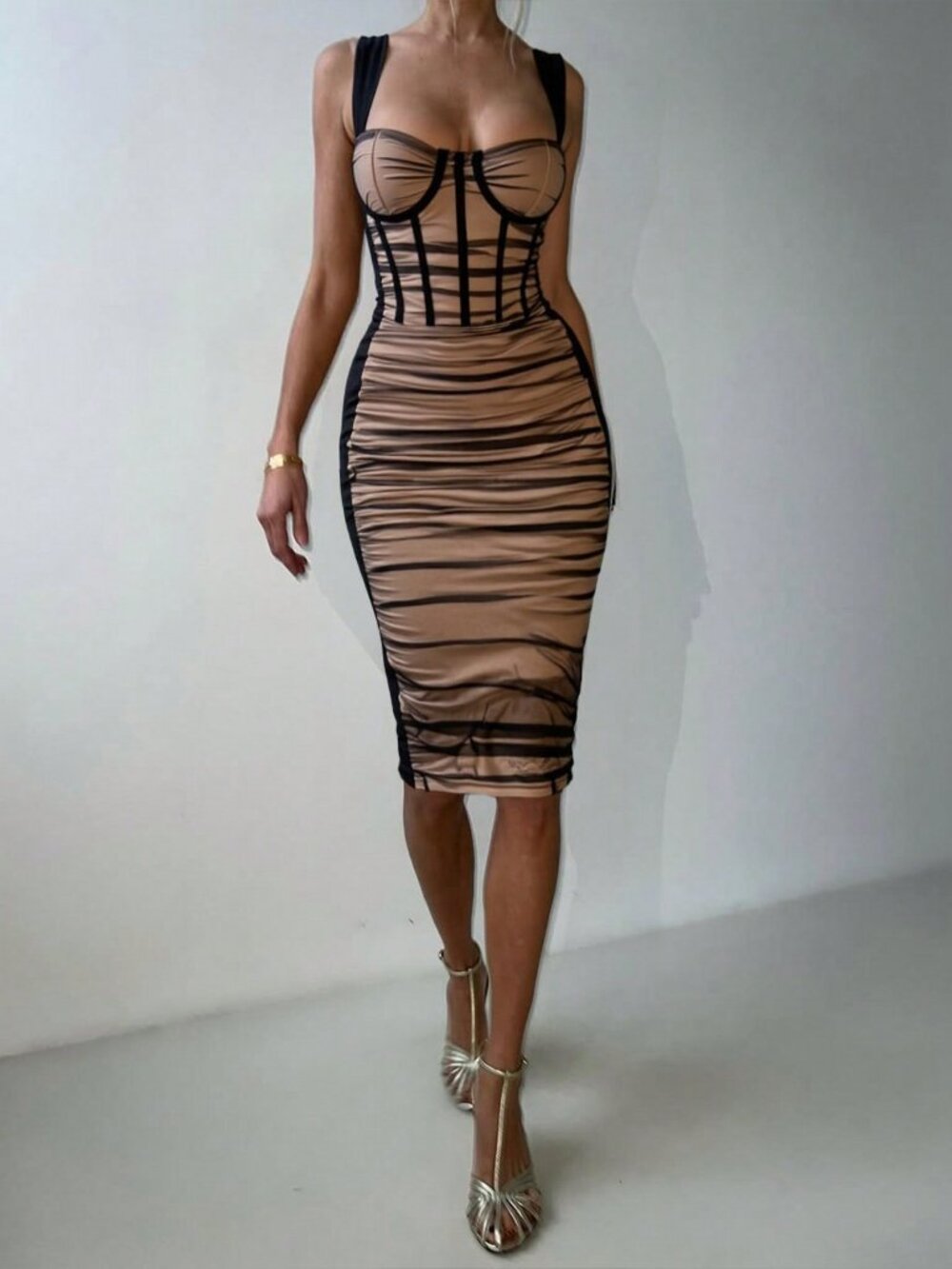 Black Elegant Women's Sexy Patchwork Contrast Mesh Ruffle Bodycon Fishtail Dress - Picture 3 of 6